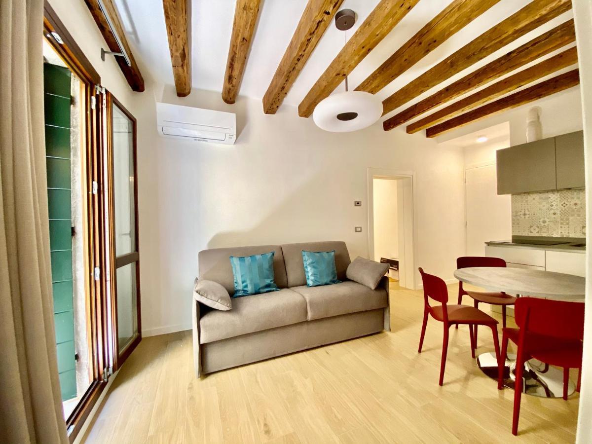 Suite House New Apartments Wi Fi Venice Island Ngoại thất bức ảnh