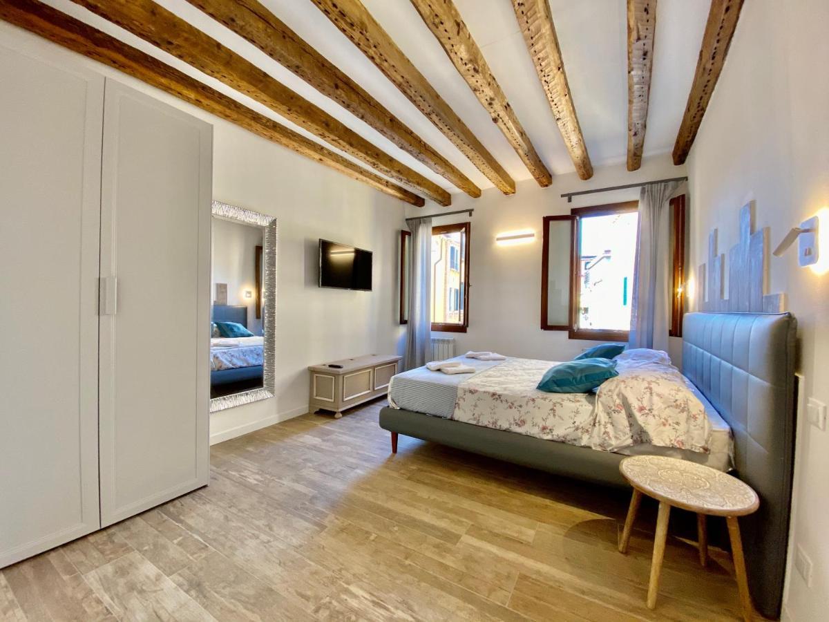 Suite House New Apartments Wi Fi Venice Island Ngoại thất bức ảnh