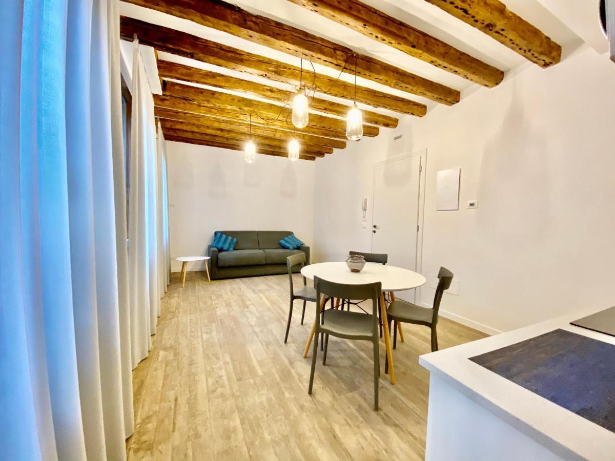 Suite House New Apartments Wi Fi Venice Island Ngoại thất bức ảnh